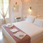 Apartment Anna George Stafylos