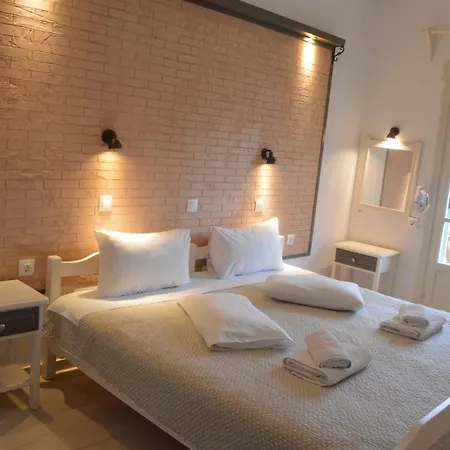 Anna George Studios Stafylos