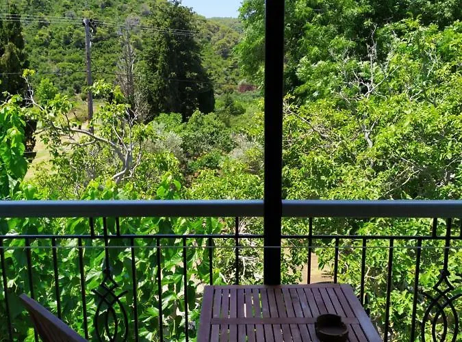 דירה Anna George